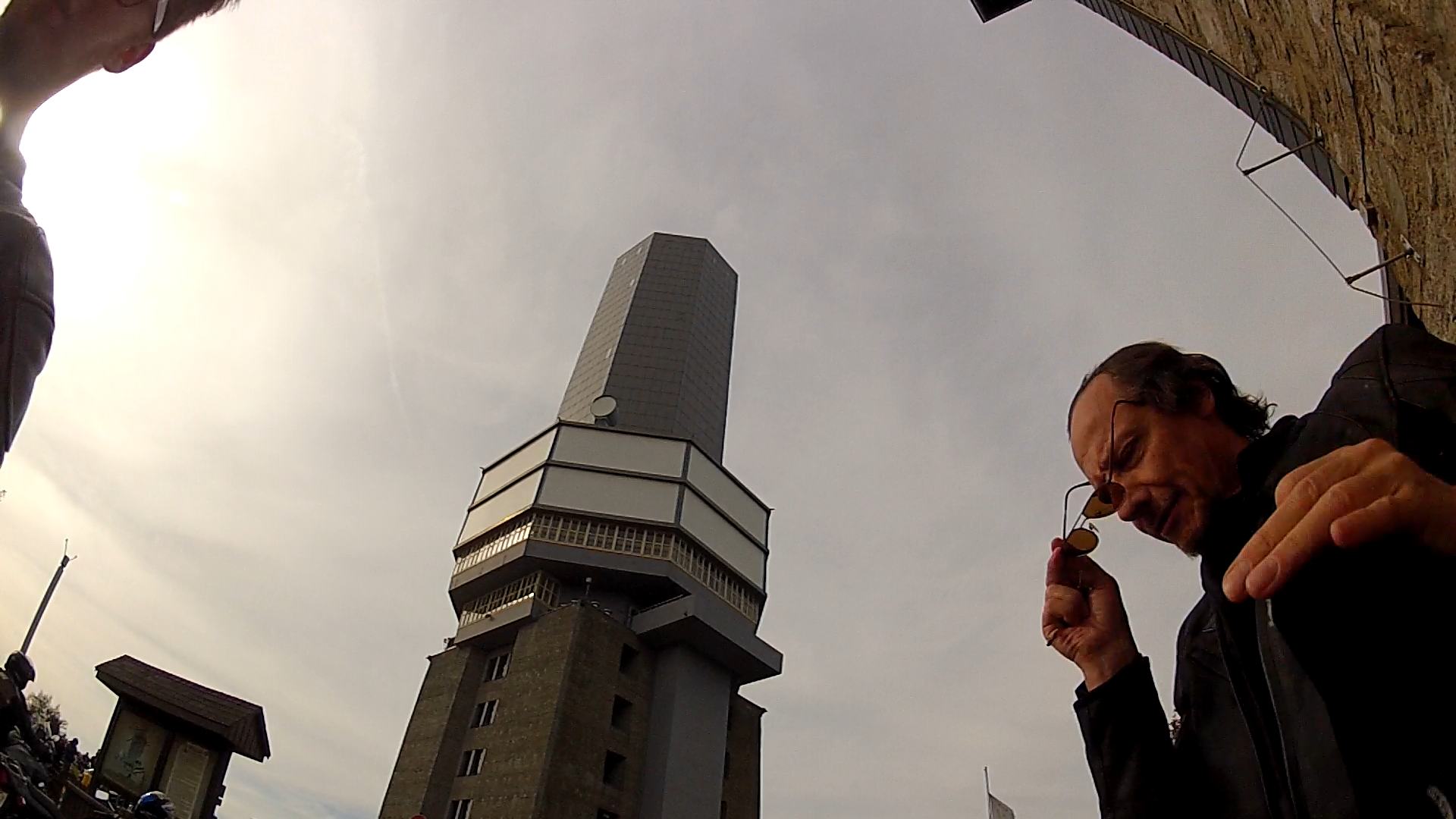 Bild  2014.09.28-21 wird geladen, bitte warten...