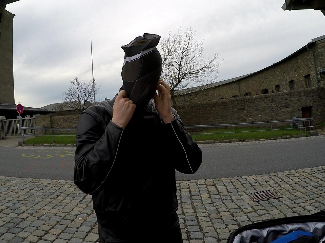 Bild  Feldberg 04.Mai 15 22 wird geladen, bitte warten...