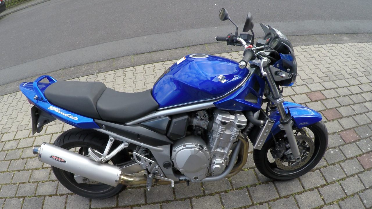 Bild  01 wird geladen, bitte warten...